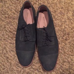 Banana Republic blue suede shoes